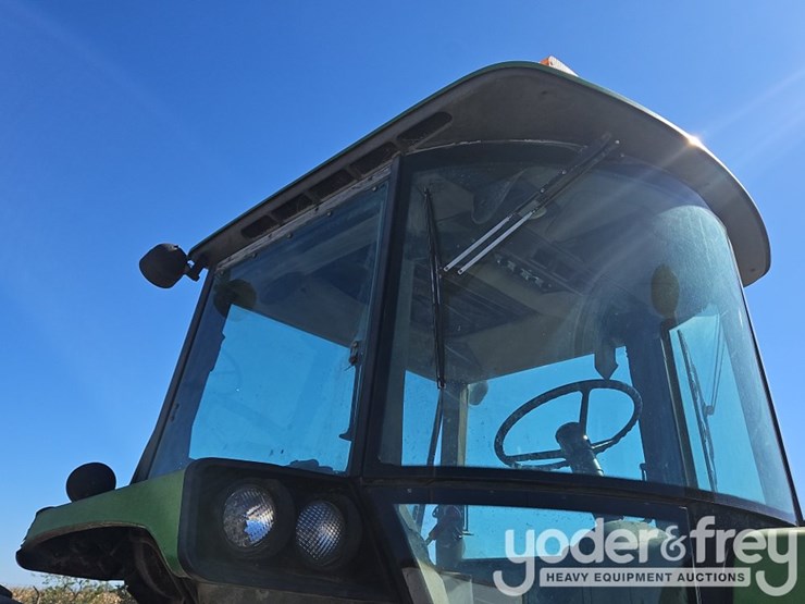 1991-john-deere-4555-image-19