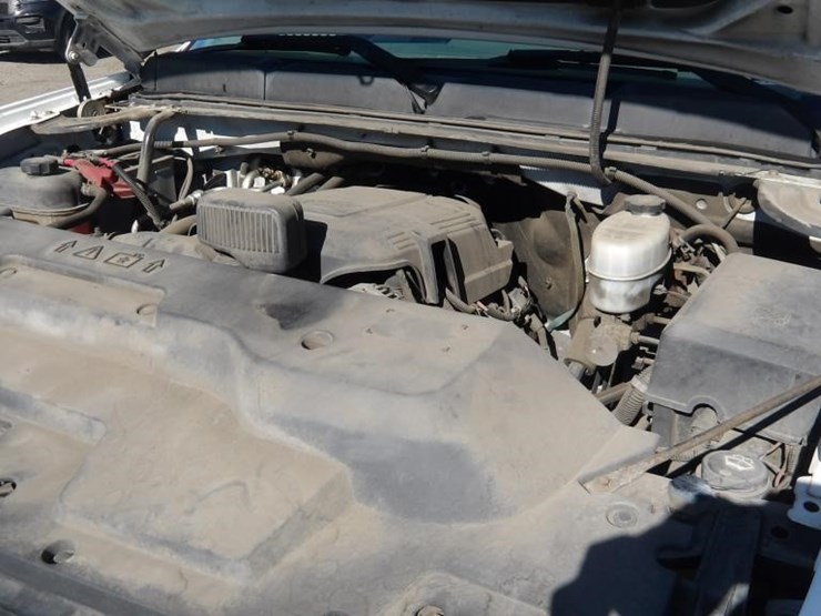 2012-chevrolet-silverado-2500-image-6