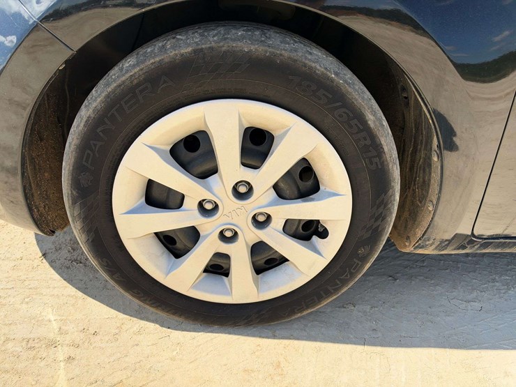2014-kia-rio-lx-4-door-sedan-(148,347-miles)-image-19