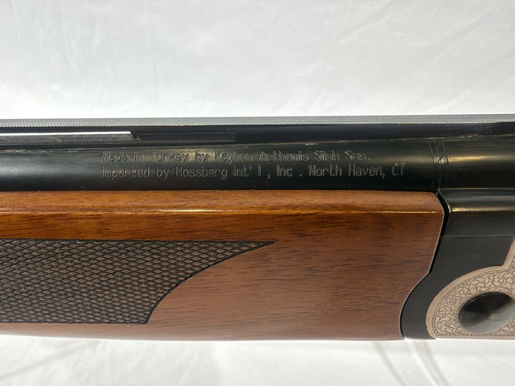 #32-•-mossberg-silver-reserve-ii-over/under-shotgun-image-8