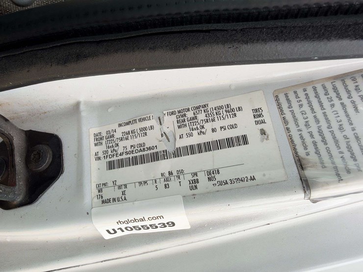 2014-ford-e450-image-26