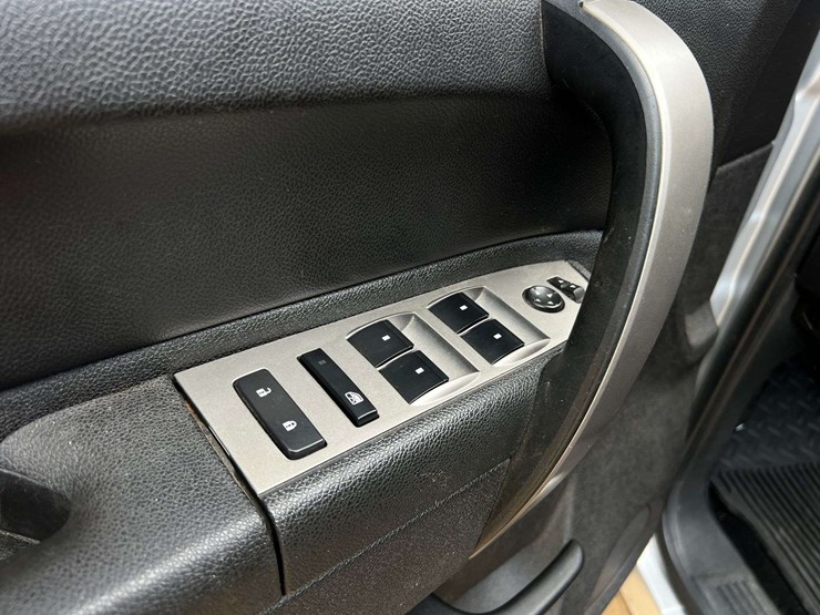 2012-gmc-sierra-1500-sle-image-11
