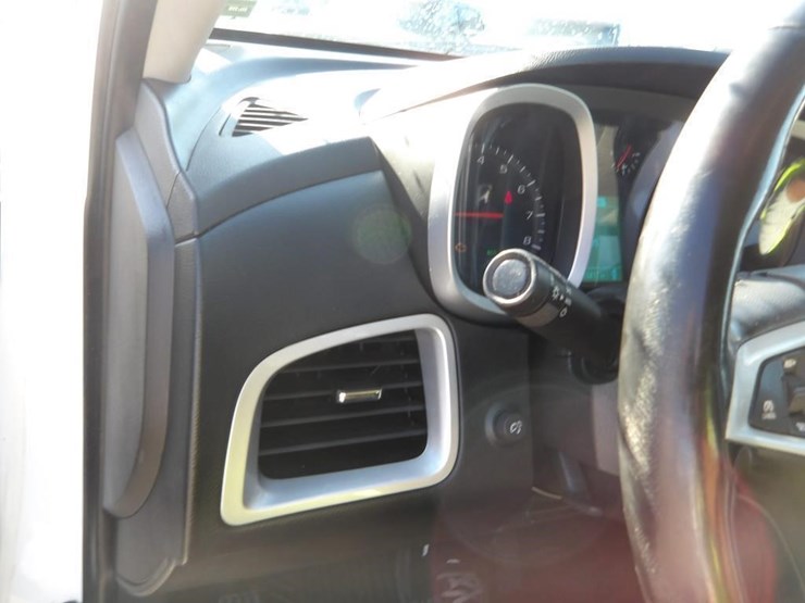 2015-chevrolet-equinox-image-20