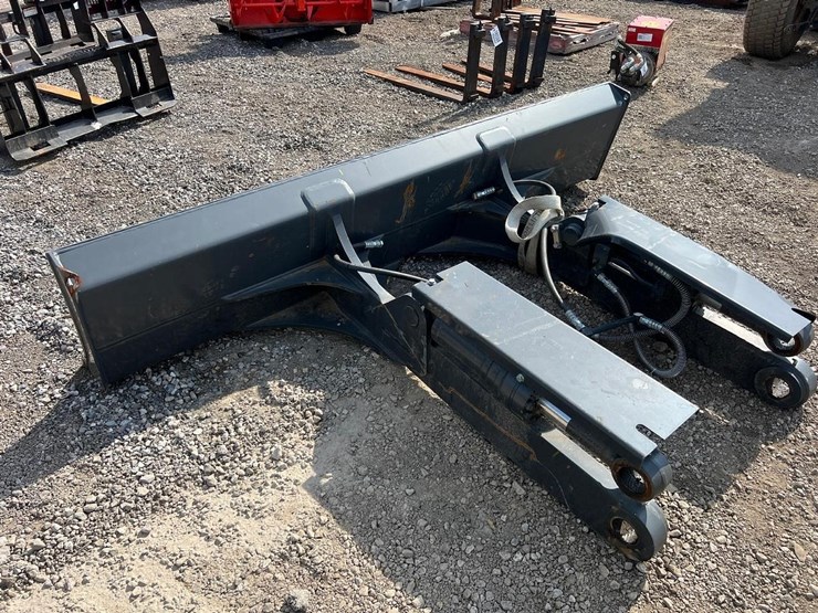 102”-excavator-plow-image-3