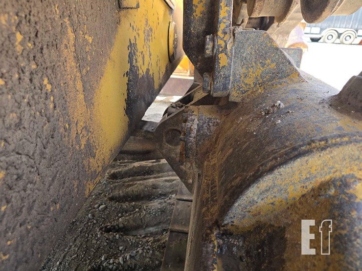 1994-caterpillar-d6h-xl-ii-image-38