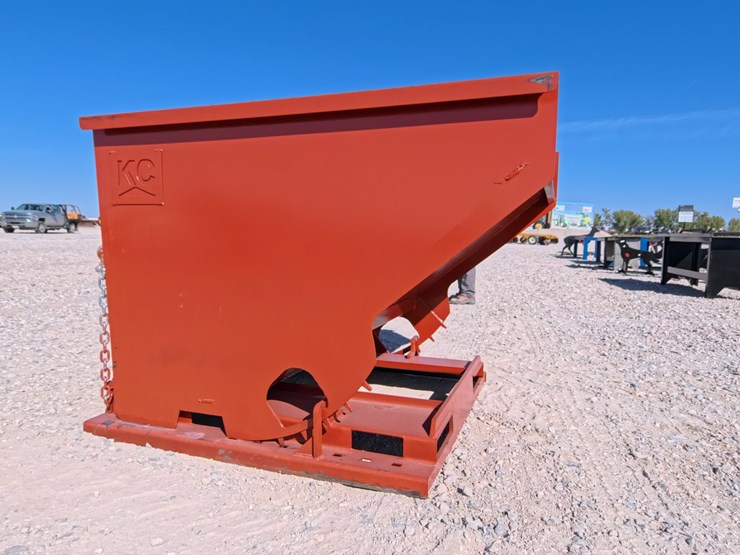 #3034-•-new-2-yard-self-dumping-hopper-image-9