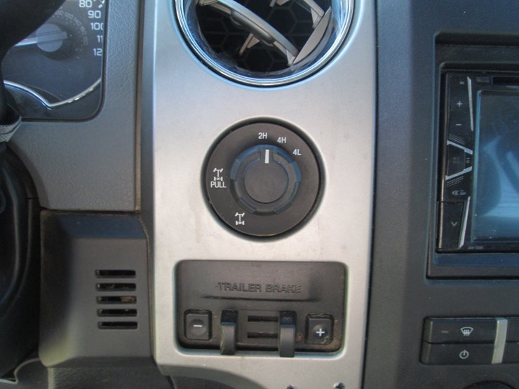 2012-ford-f150-image-32