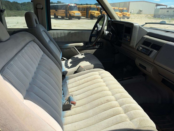 1994-chevrolet-k1500-image-17