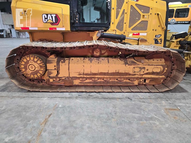 2021-caterpillar-d3-image-31