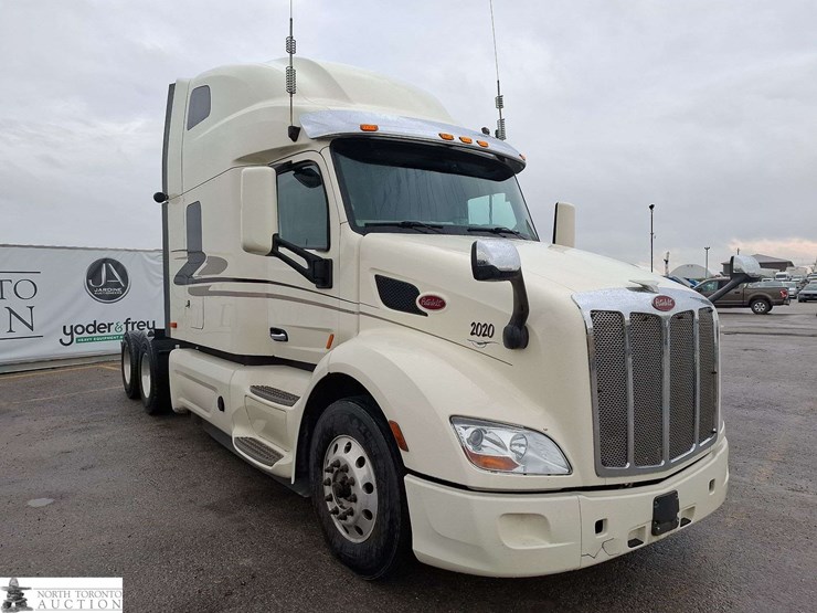 2020-peterbilt-579-image-3