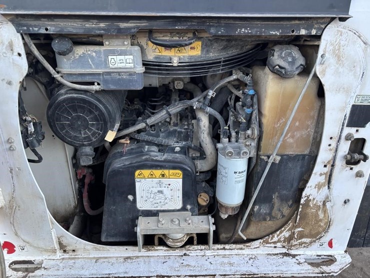 2021-bobcat-t66-image-26