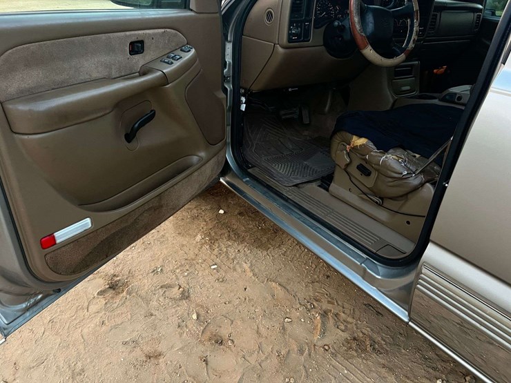 1999-chevrolet-silverado-1500-ls-image-10
