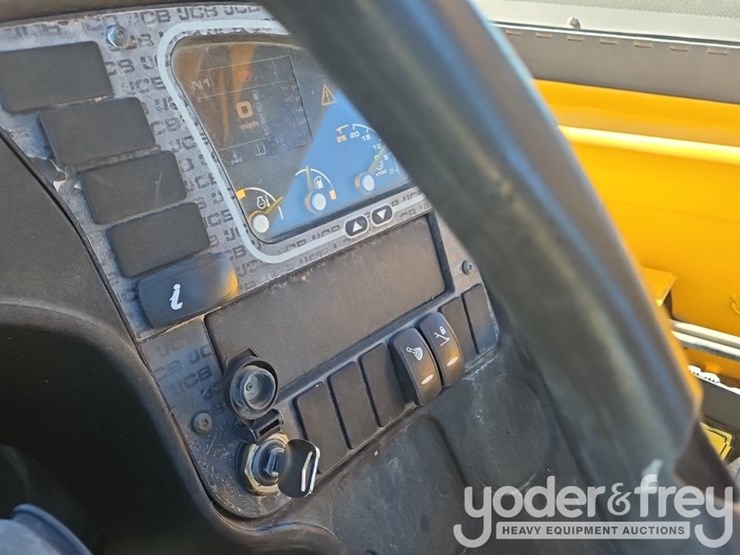 2019-jcb-510-56-image-22