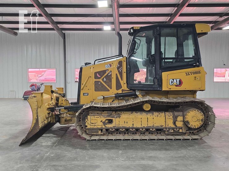 2021-caterpillar-d3-lgp-image-5