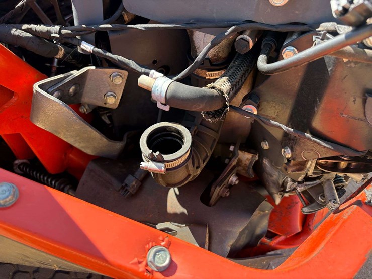 2019-kubota-z781kwi-54"-zero-turn-lawn-mower-image-18