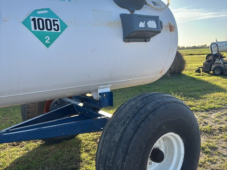11-21-1450-gallon-nh3-tank,-16.5l---16.1-sl-tires-image-8