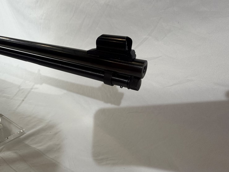 #28-•-henry-lever-action-long-rifle-image-41