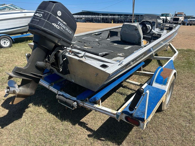 1994-bass-tracker-tx17-aluminum-bass-boat-w/-40-hp-mercury-&-trailer-image-7