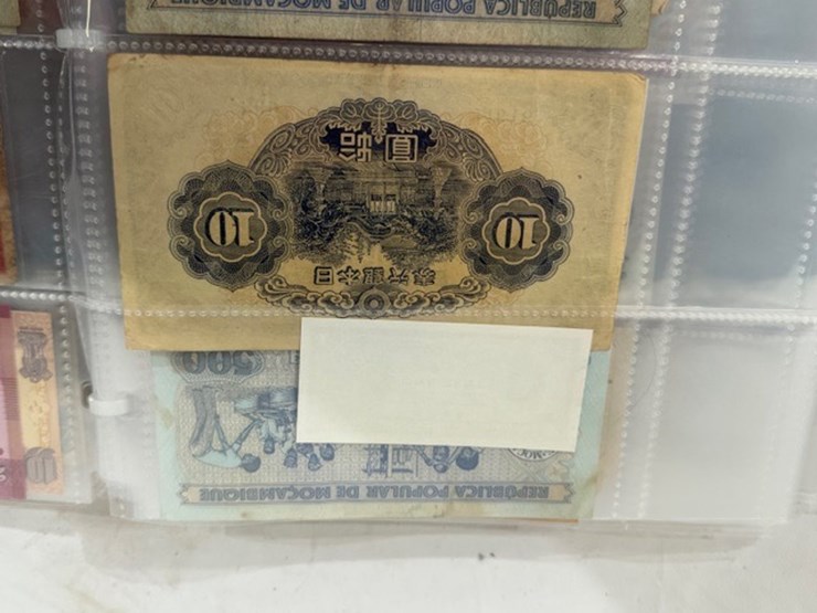 #40308-•-foreign-currency-bank-notes-image-144