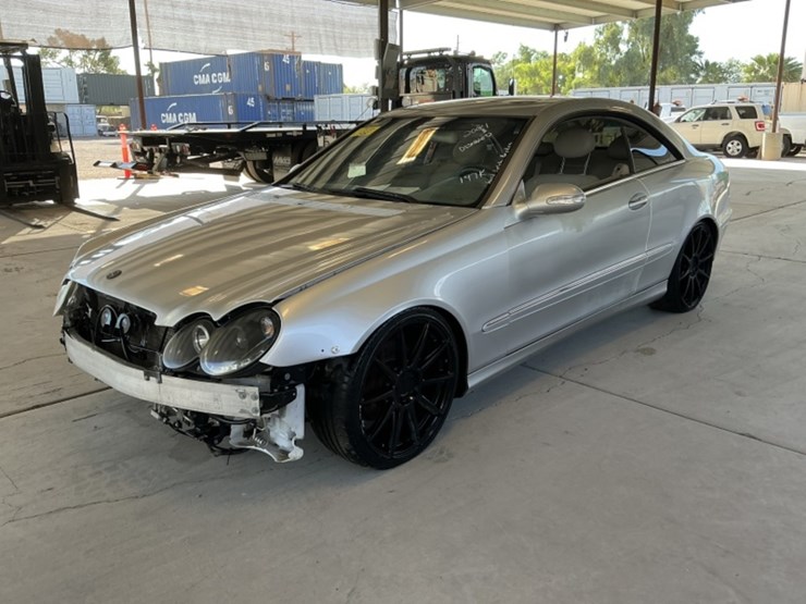 2004-mercedes-benz-clk320-sdn-image-4
