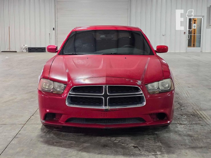 2013-dodge-image-7