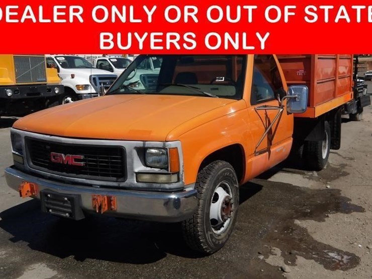1995-gmc-sierra-3500-image-1