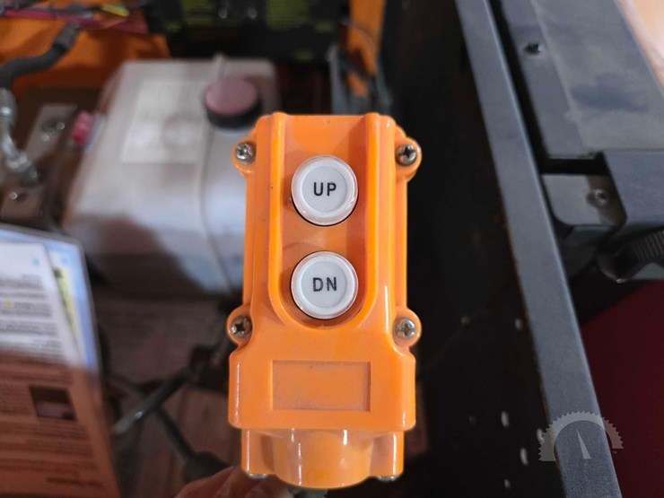 2022-2022-solar-tech-silent-messenger-portable-solar-powered-led-messag-image-10