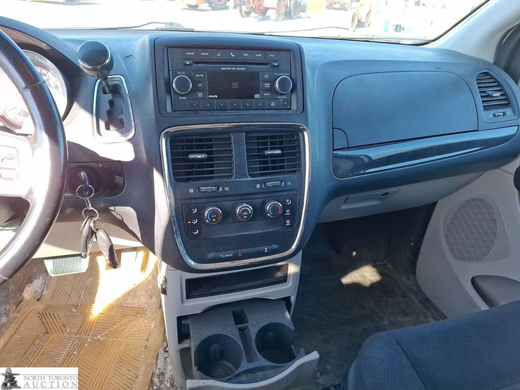 2014-ram-c/v-tradesman-image-12