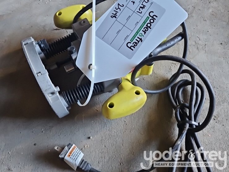 ryobi-lhp-plunge-router-image-3