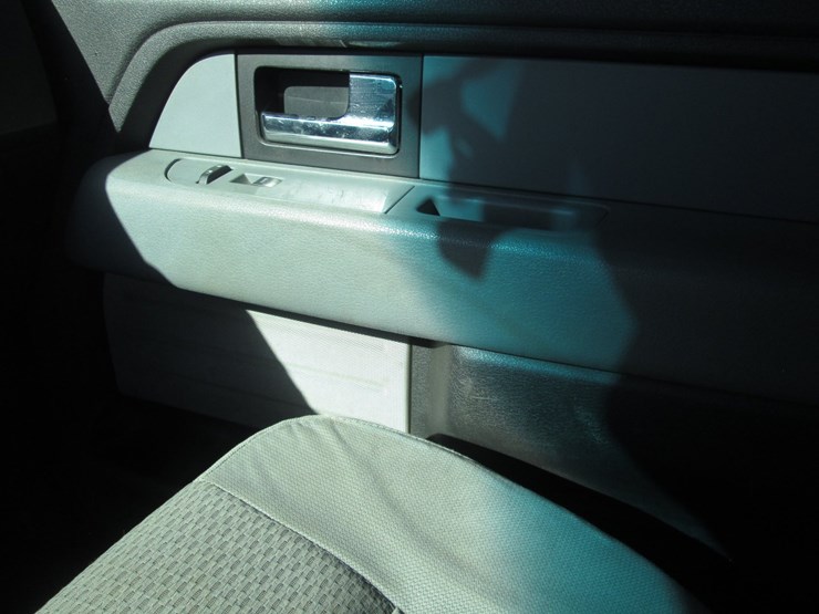 2012-ford-f150-image-29