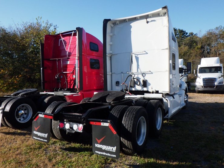 2021-kenworth-t680-image-7