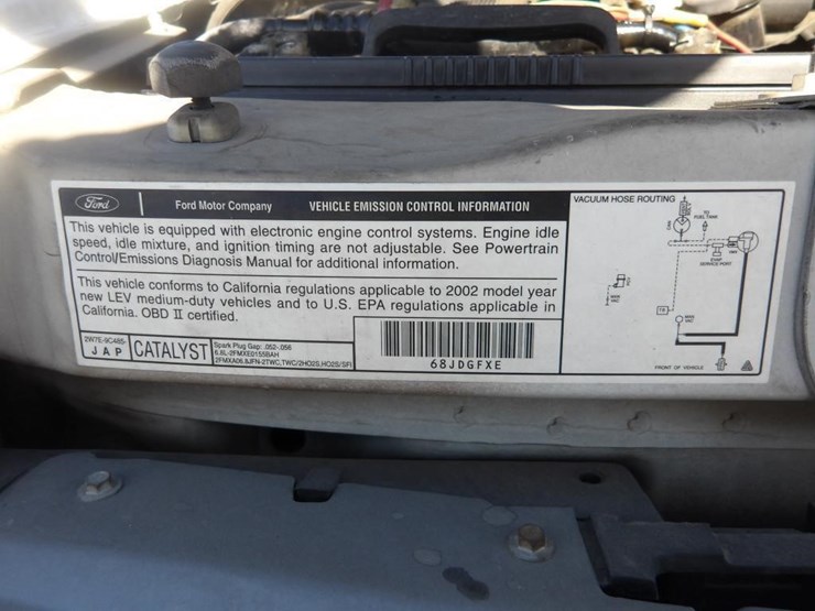 2002-ford-e350-image-9