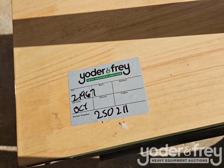 army-green-husky-tool-box-image-10