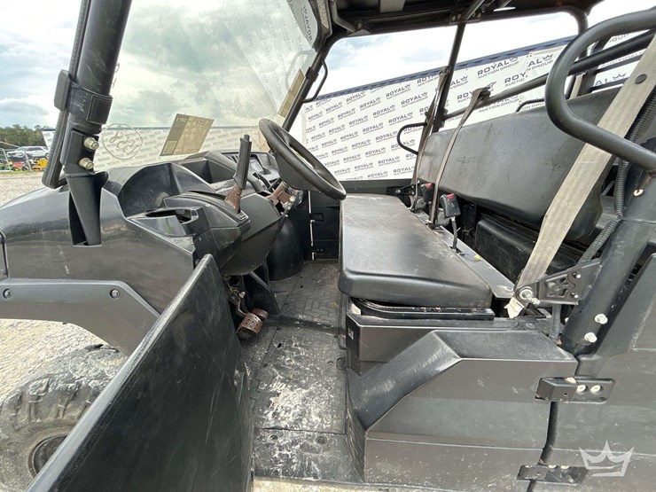 2021-kawasaki-mule-4x4-4-person-diesel-utility-cart-image-13
