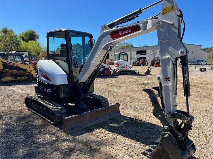 2024-bobcat-e35-image-10