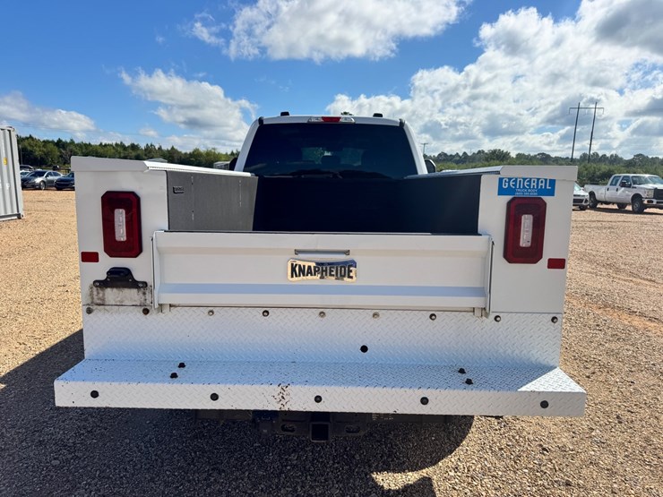 2020-ford-f250-xlt-image-4