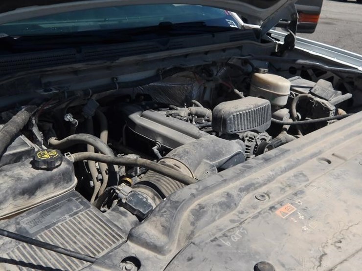 2015-gmc-2500-image-12