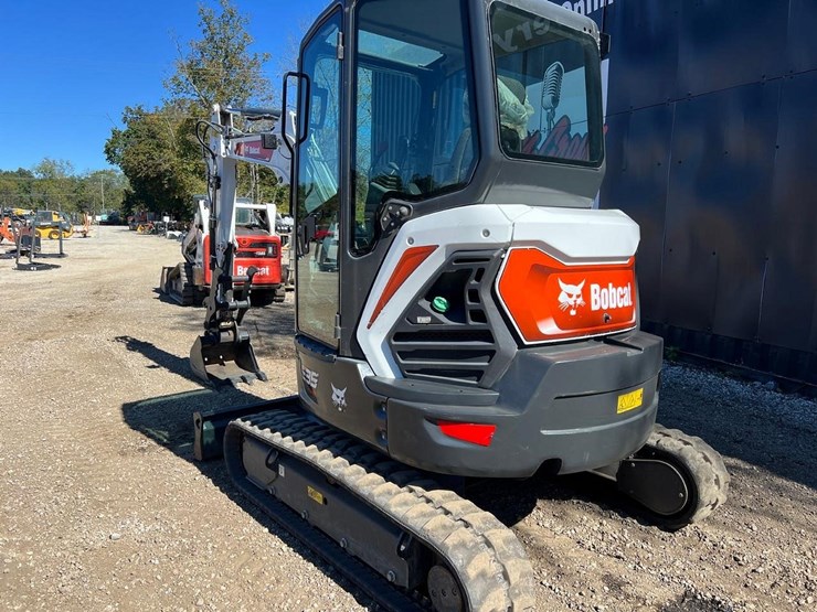 2024-bobcat-e35-image-4