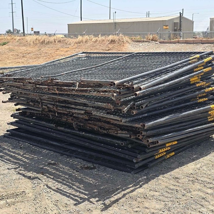 QTY. (51) MESH WIRE WITH TUBULAR FRAME FENCING PAN
