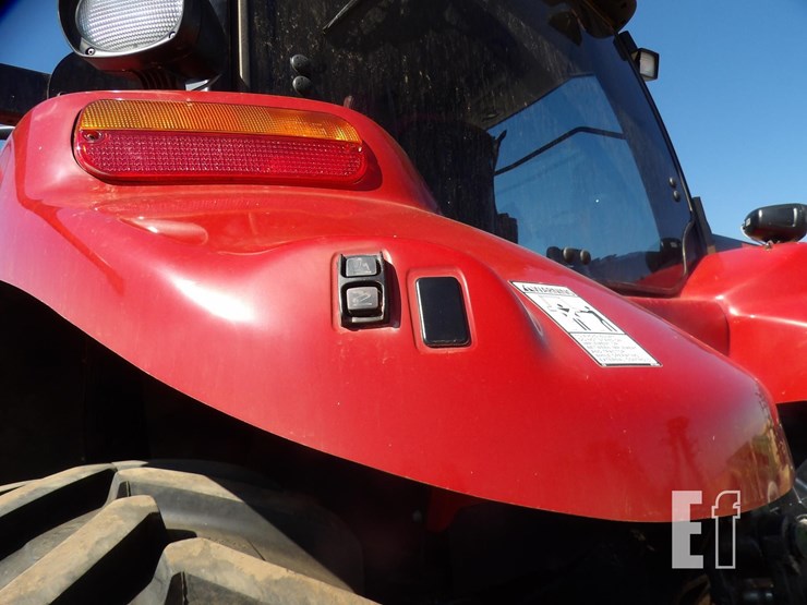 2014-case-ih-magnum-290-image-29