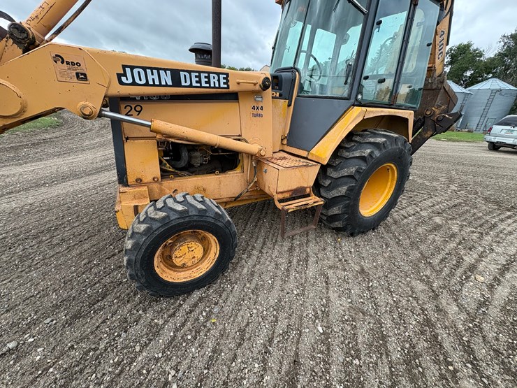 2013-john-deere-410-image-2