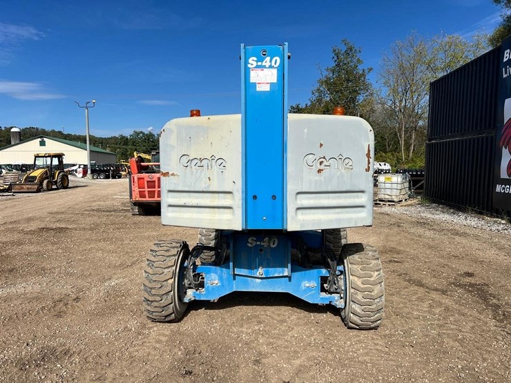 2014-genie-s40-image-4