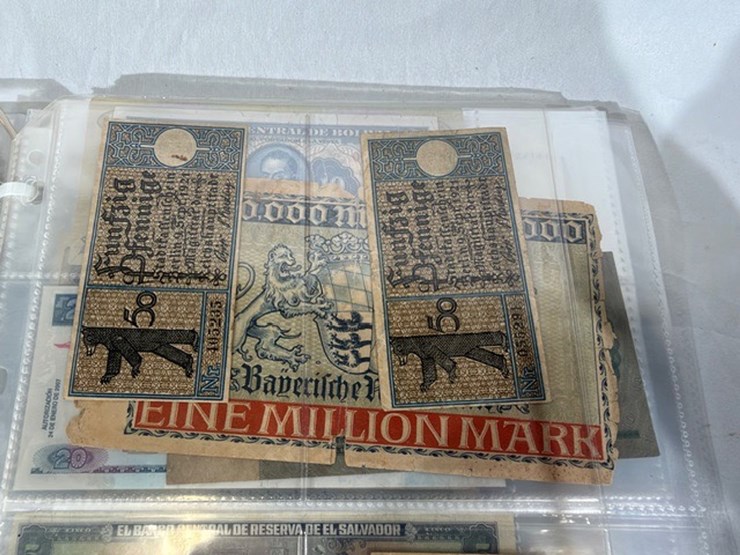 #40309-•-foreign-currency-bank-notes-image-43