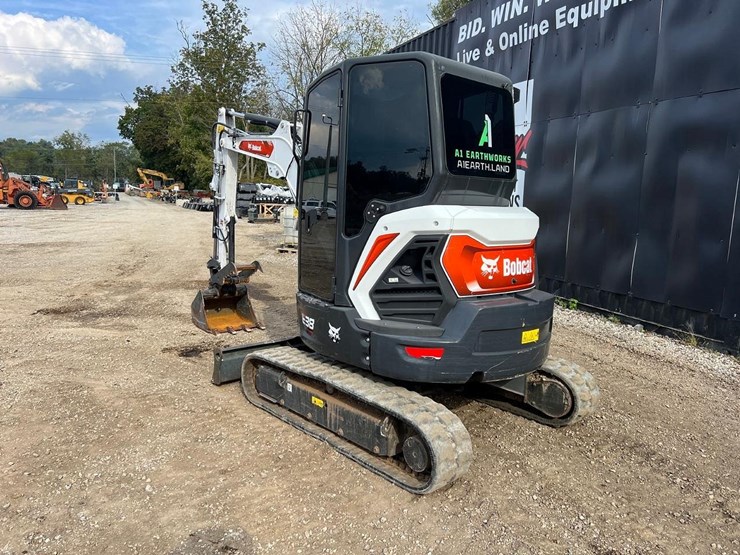 2024-bobcat-e38-image-4
