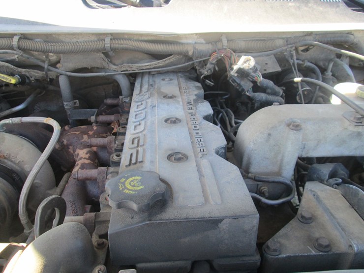 2001-dodge-3500-image-23