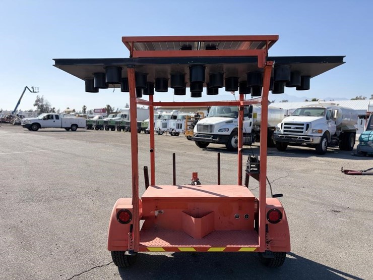 2011-myers-&-sons-gb4001-arrowboard-trailer-image-4