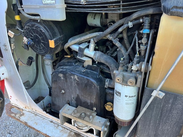 2022-bobcat-t66-image-14