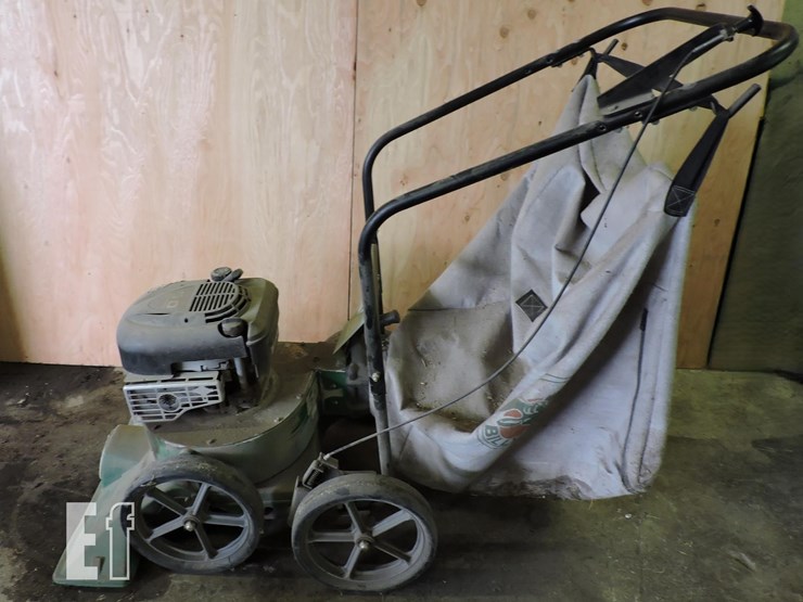 billy-goat,-model-kd512-vacuum,-5-horsepower-brigg-image-1