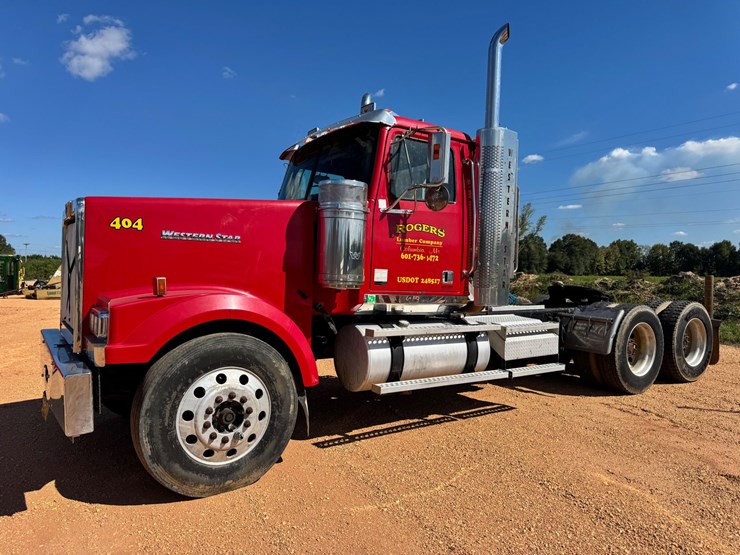 2010-western-star-4900-image-1