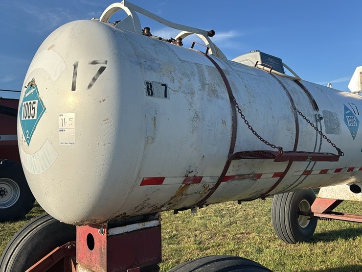 11-5-1450-gallon-nh3-tank,-16.5l---16.1-tires-image-5